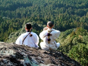 Shugendō – die faszinierende Kultur der japanischen Bergmönche Yamabushi 